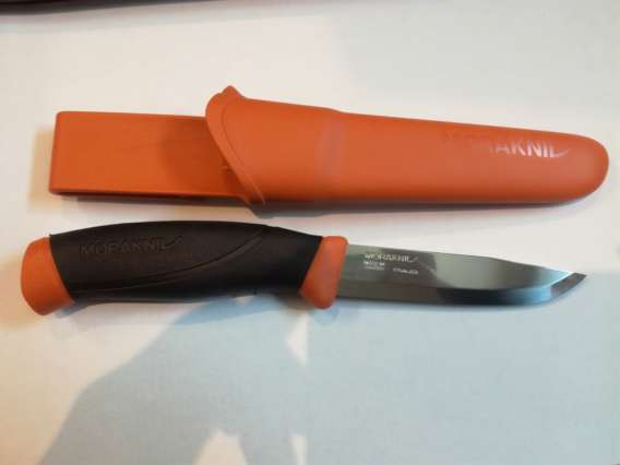 POIGNARD MORA COMPANION NOIR/BURNT ORANGE INOX