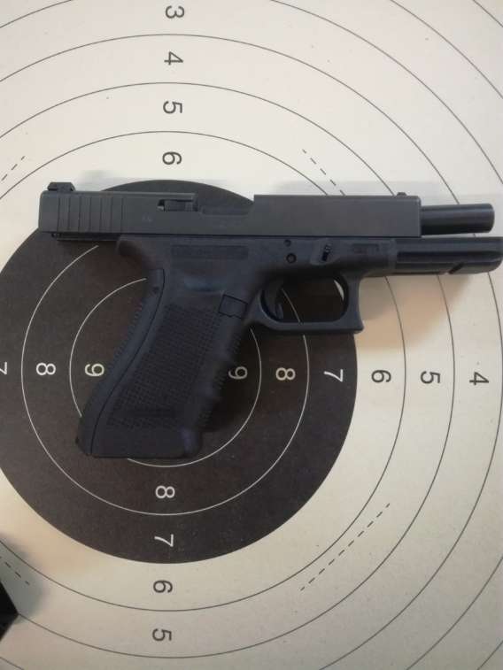 GLOCK 17 GEN 4 CALIBRE 9 X 19 (9MM LUGER) – Image 3