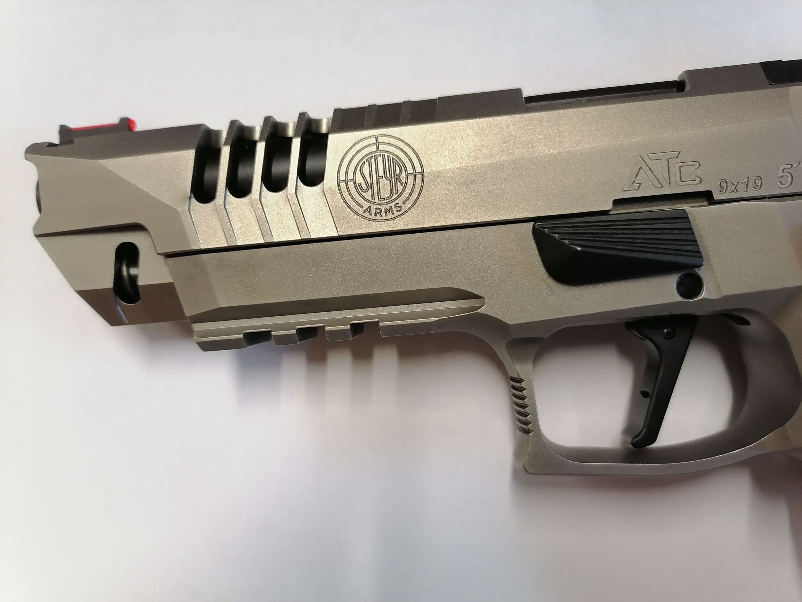 NOUVEAUTE EN PRE COMMANDE PISTOLET STEYR ATC ROCK 5" SA C/9MM – Image 4