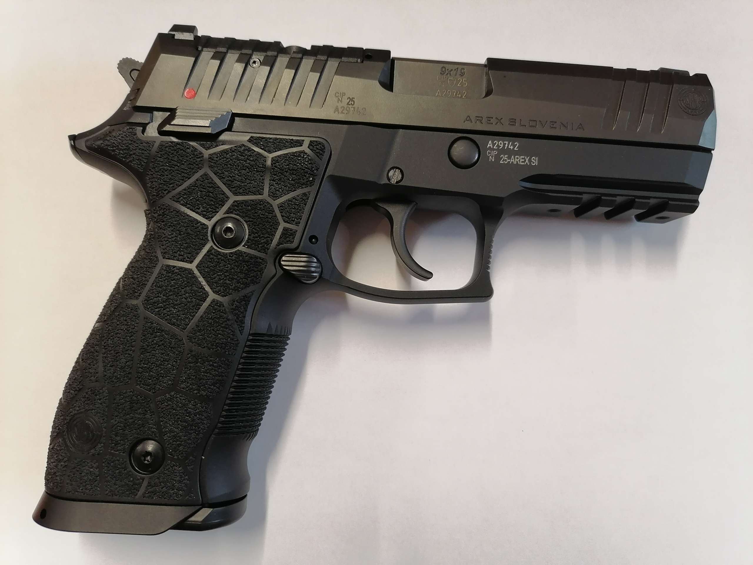 NOUVEAUTE EN PRE COMMANDE PISTOLET STEYR ATD COMPACT C/9MM