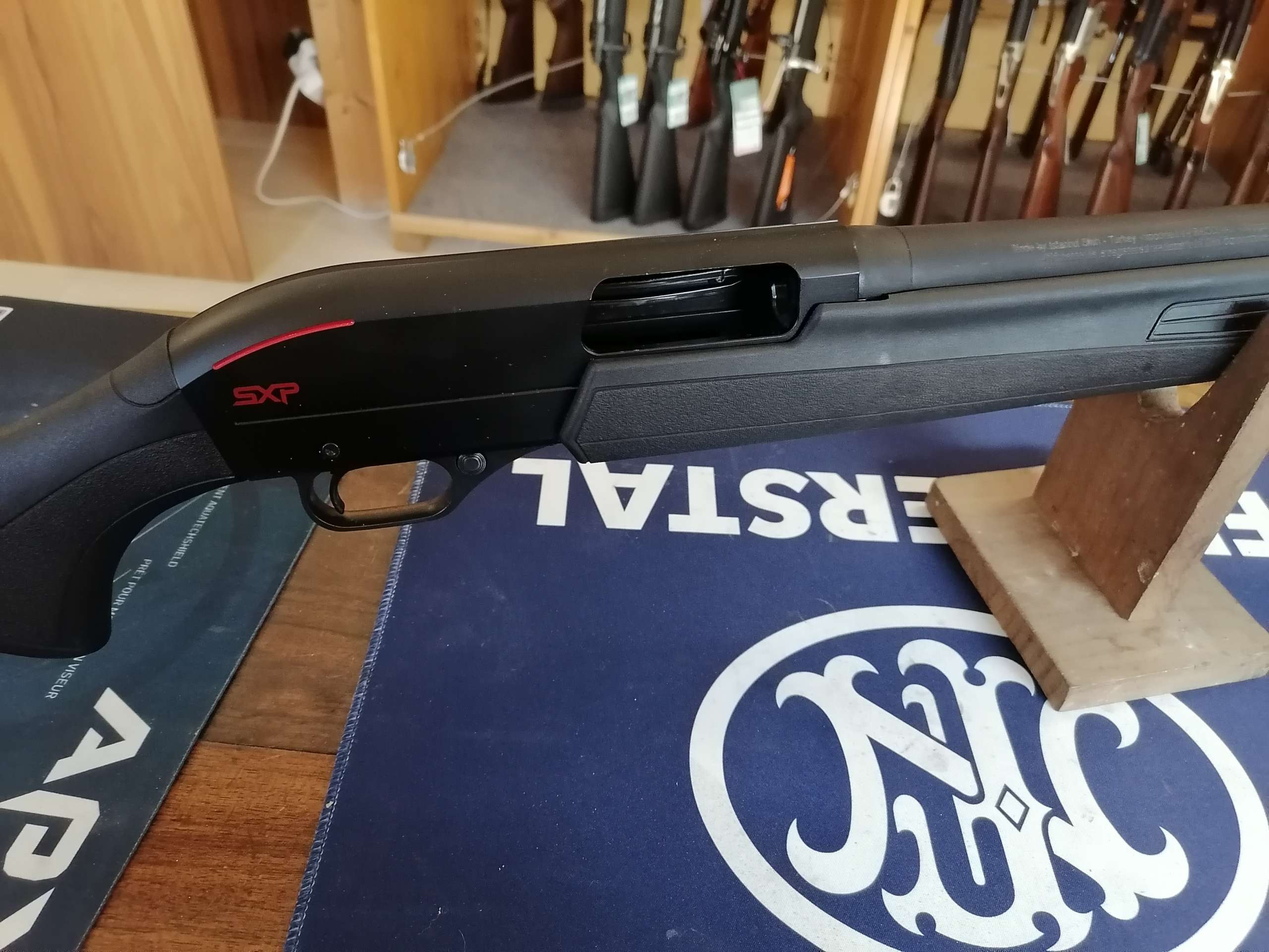 WINCHESTER SXP CALIBRE 12/76 (3'') – Image 3