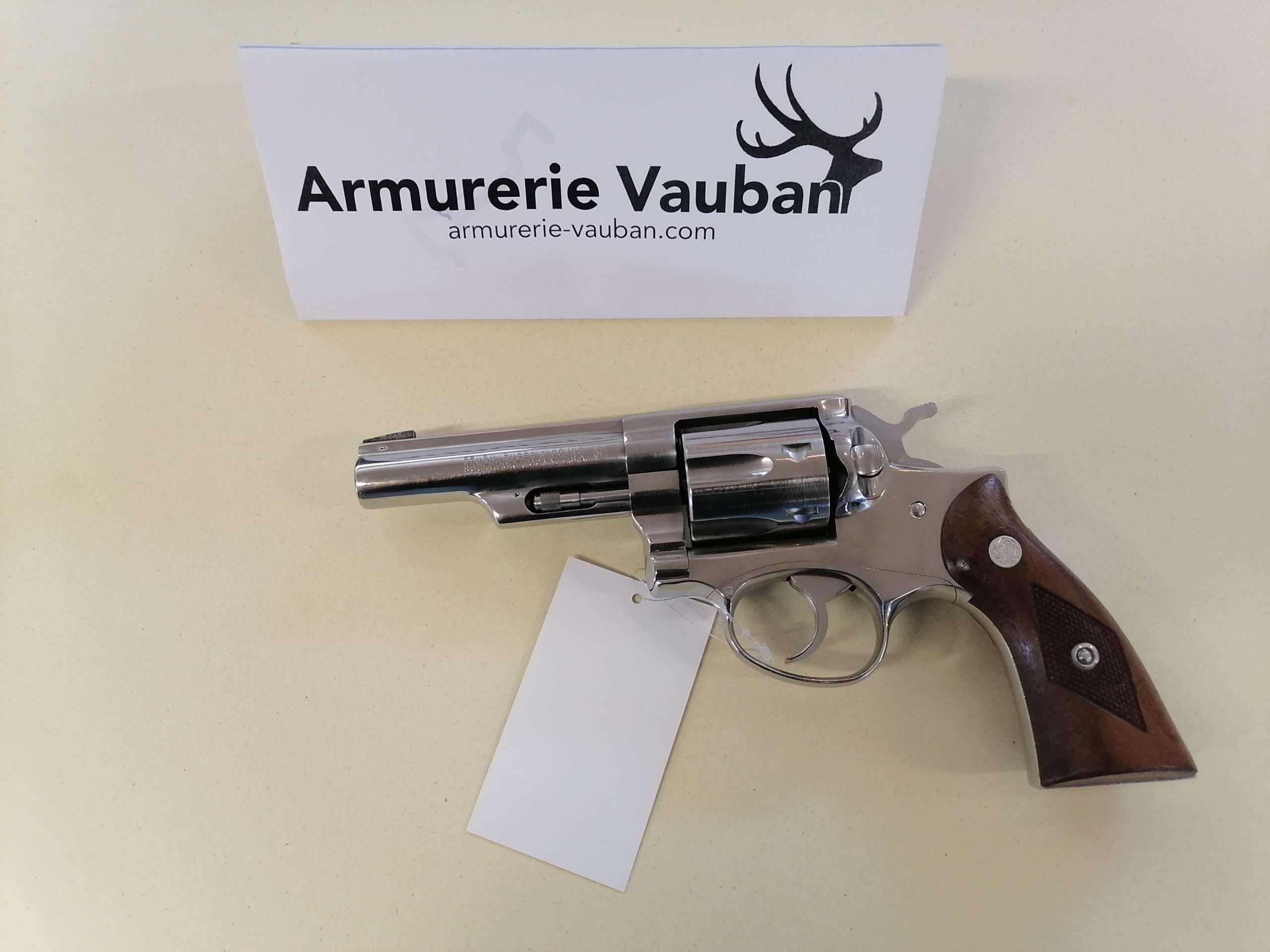 RUGER POLICE SERVICE SIX 357 MAGNUM