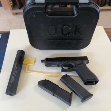 GLOCK 17 GEN 5 ""CANON FIL 9 X 19 (9MM LUGER)